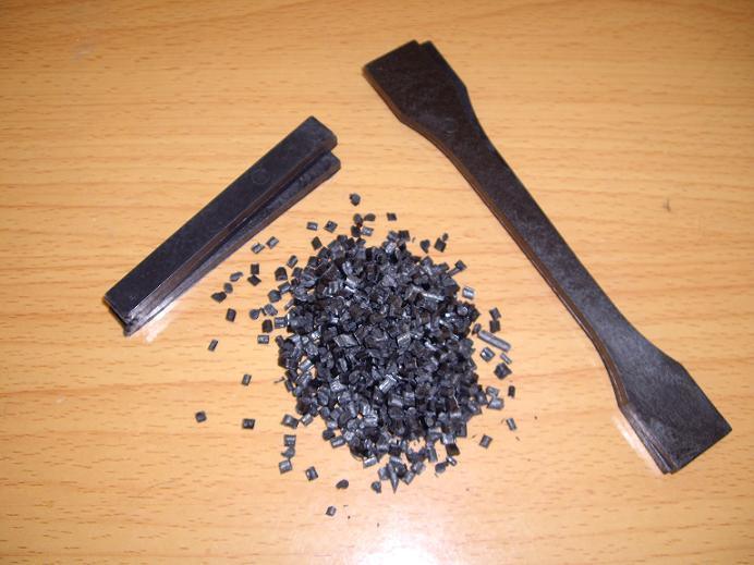 尼龍改性原料在汽車領(lǐng)域發(fā)展還是比較占優(yōu)勢的